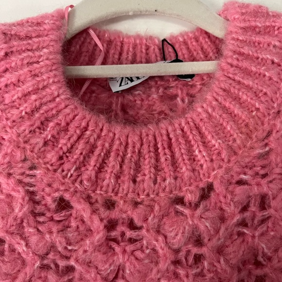 never worn, tags on zara pink knit sweater💗 - Picture 4 of 5
